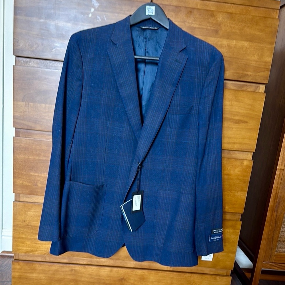 Beautiful SAKS/ZEGNA 90% Wool & 10% Flax Blazer 44R. Made in Italy. Zegna Cloth.